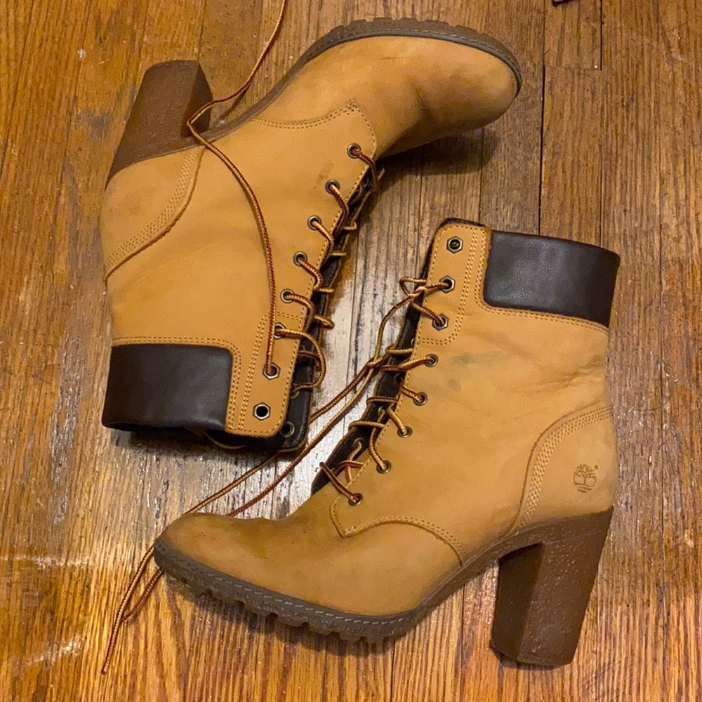 Women’s Timberland Heal Boots